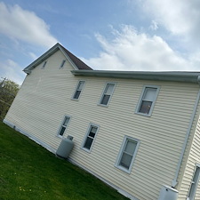 Full-House-Wash-Project-Soft-Washing-Vinyl-Siding-Window-Trim 0